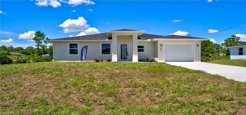 1073 Barnett ST E LEHIGH ACRES, FL 33974