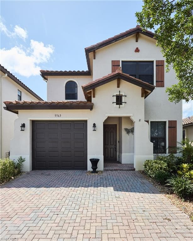 5563 Useppa DR AVE MARIA, FL 34142
