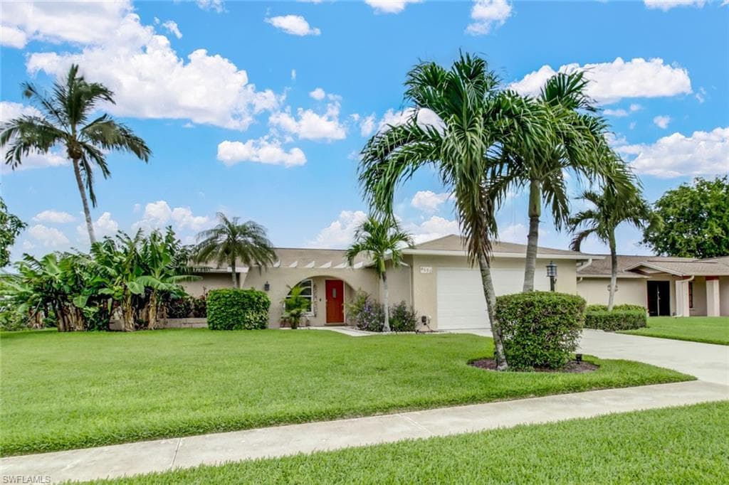 4650 Chippendale DR NAPLES, FL 34112