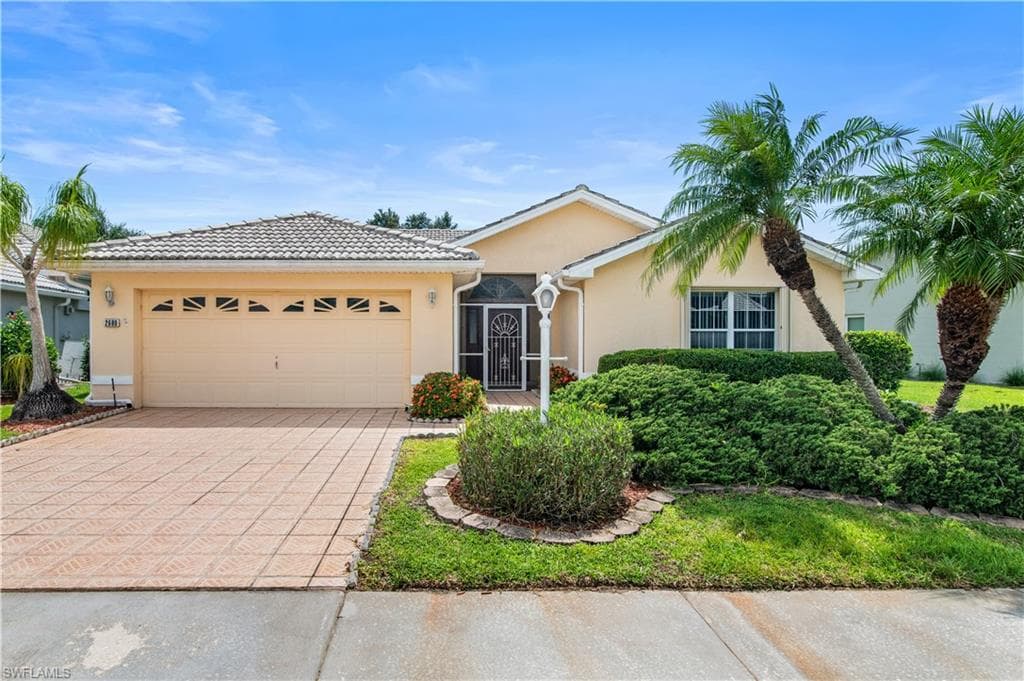 2680 Via Presidio NORTH FORT MYERS, FL 33917