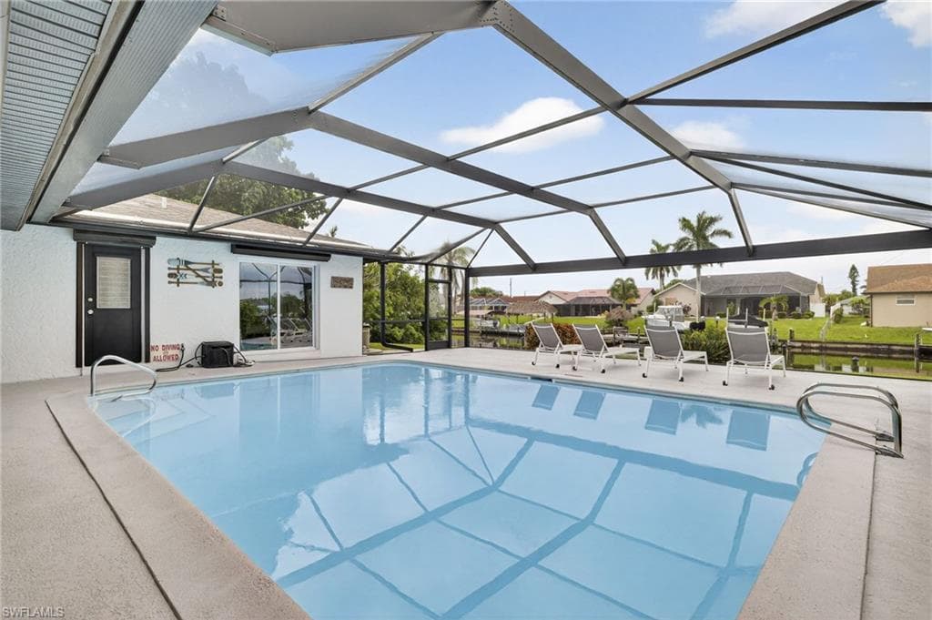 1104 SE 16th TER CAPE CORAL, FL 33990