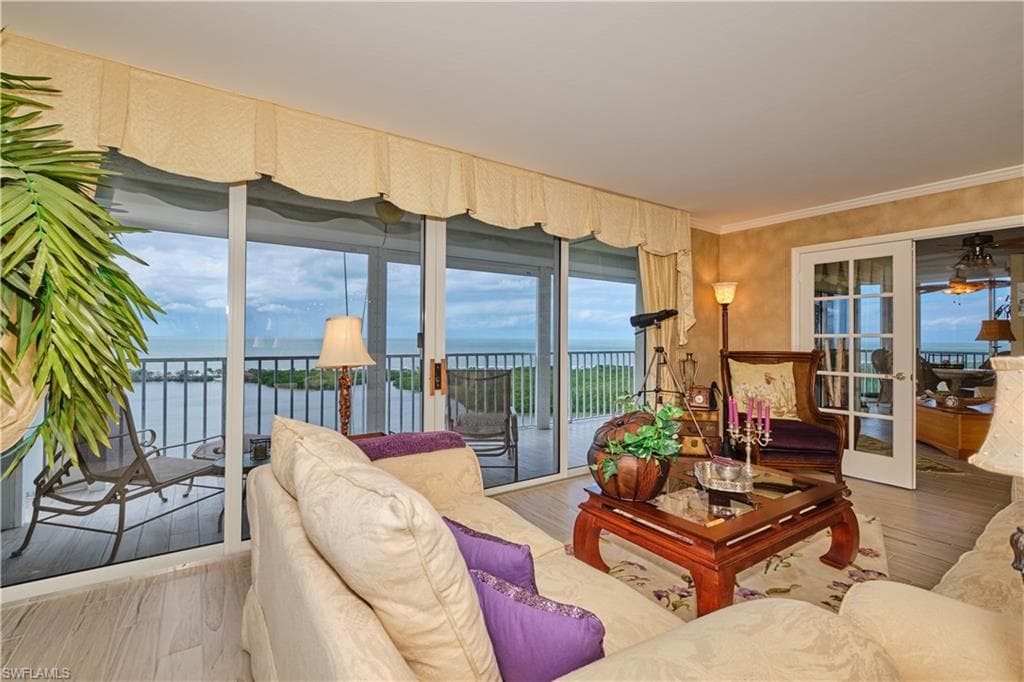5550 Heron Point DR 1601 NAPLES, FL 34108
