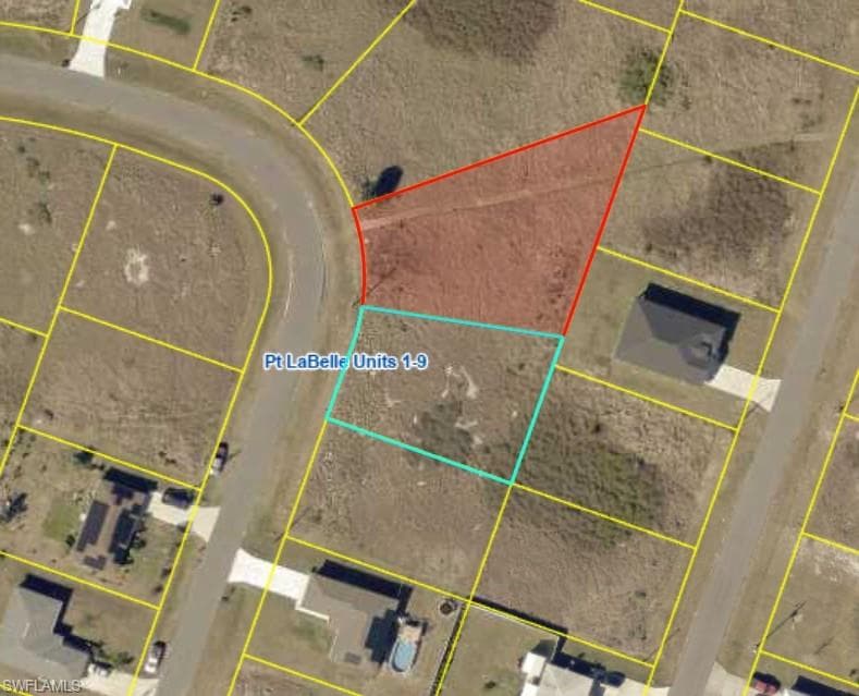 9048 Green CIR LABELLE, FL 33935