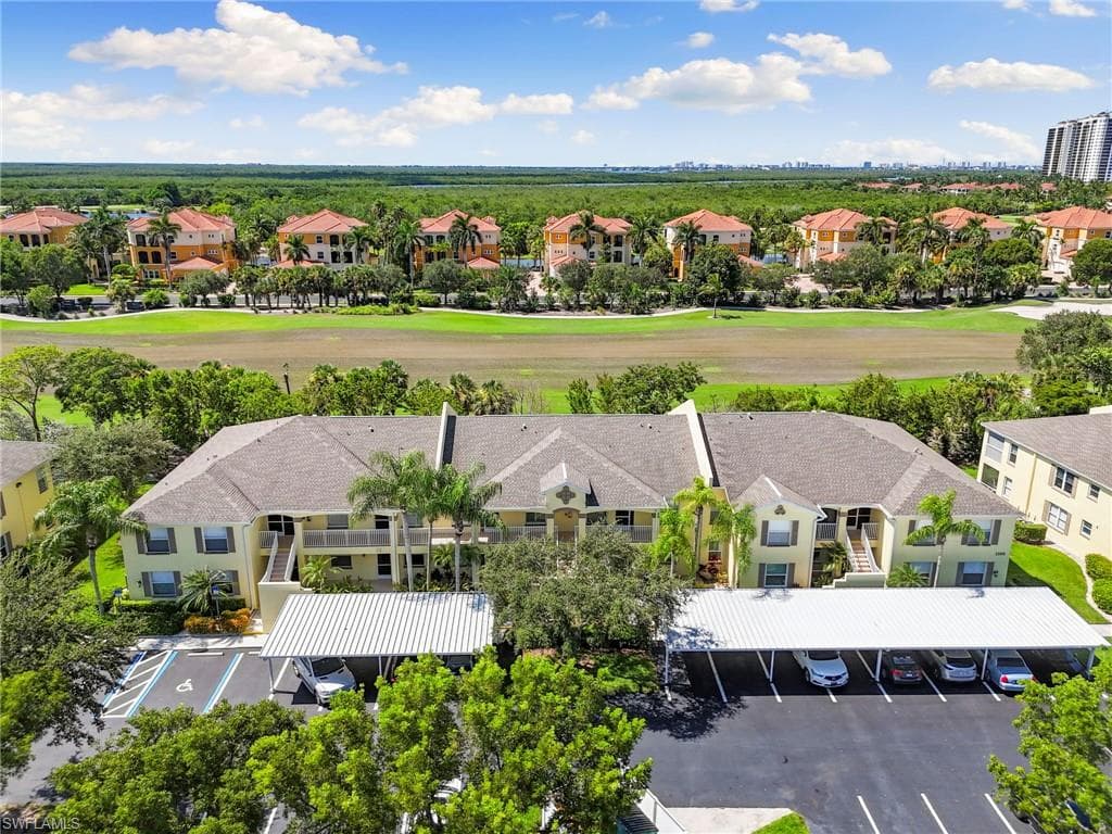 1366 Mainsail DR 1515 NAPLES, FL 34114