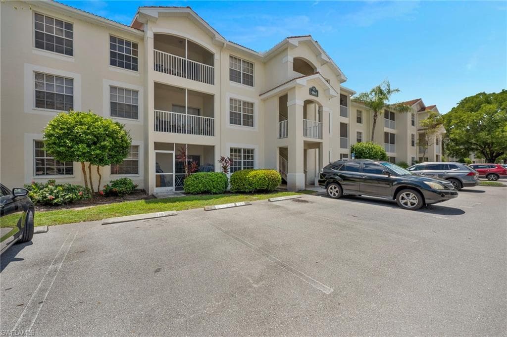 4665 Saint Croix LN 1521 NAPLES, FL 34109