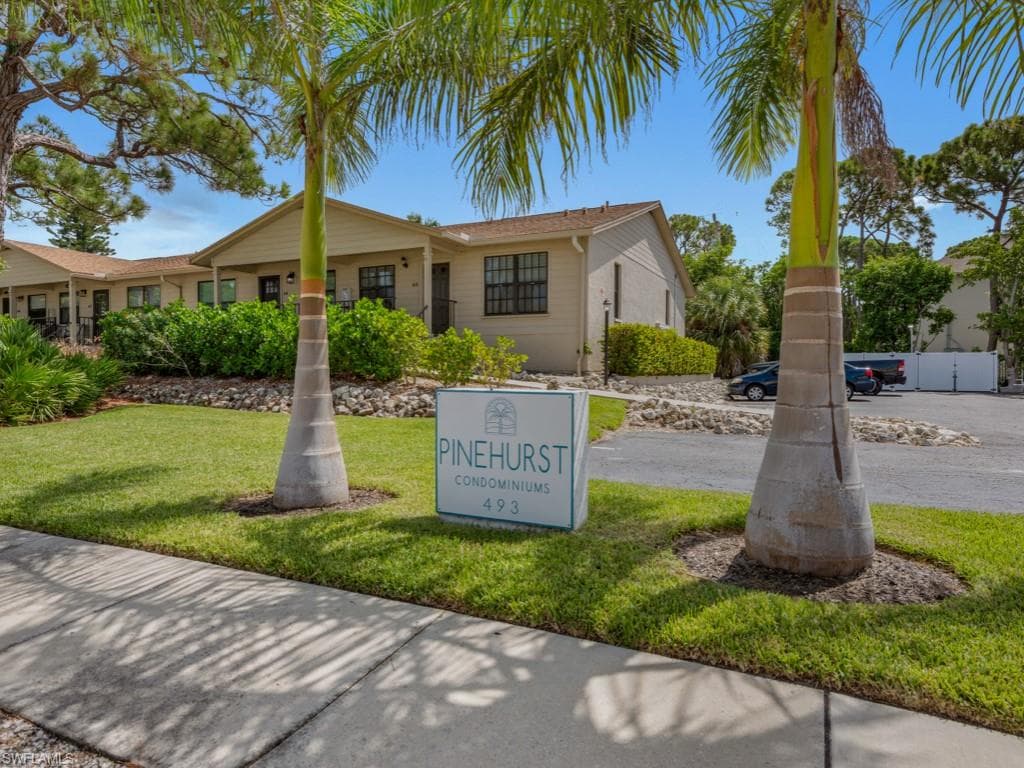 493 Tallwood ST A102 MARCO ISLAND, FL 34145