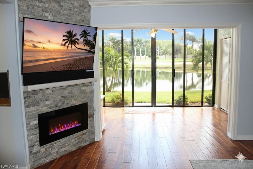 7360 Saint Ives Way 2103 NAPLES, FL 34104
