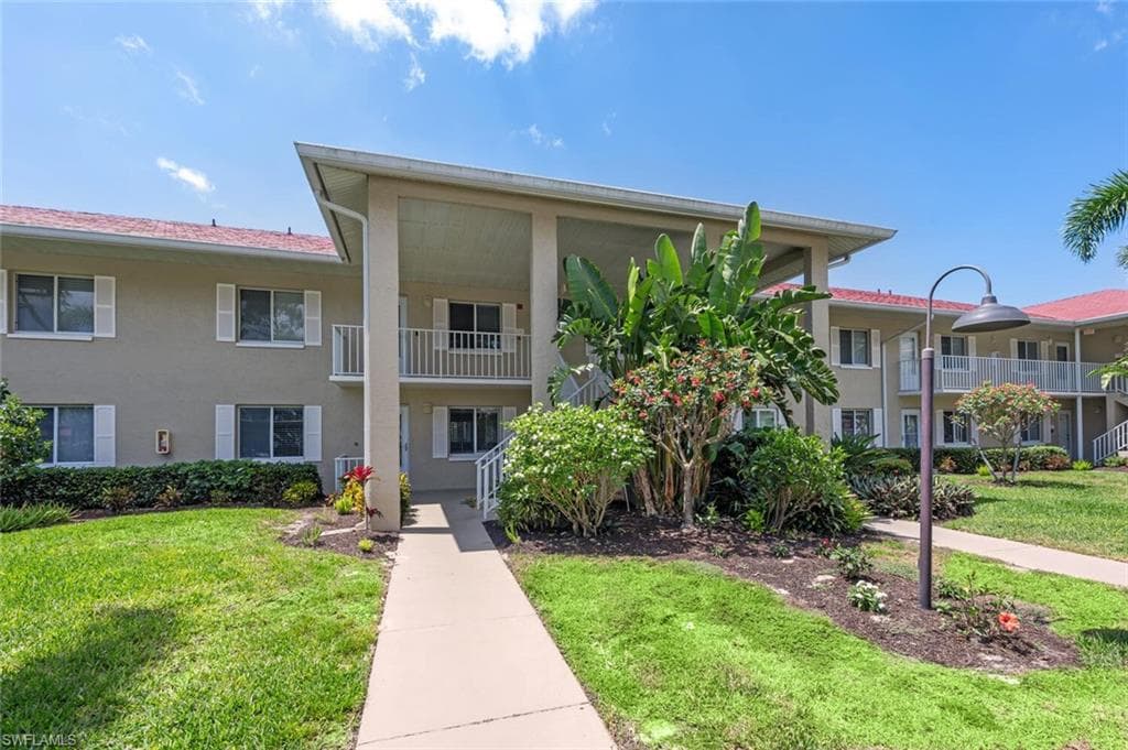 4564 Andover WAY 103D NAPLES, FL 34112