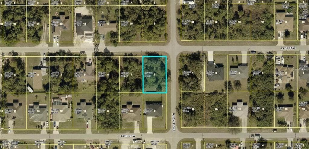 3801 15th ST W LEHIGH ACRES, FL 33971