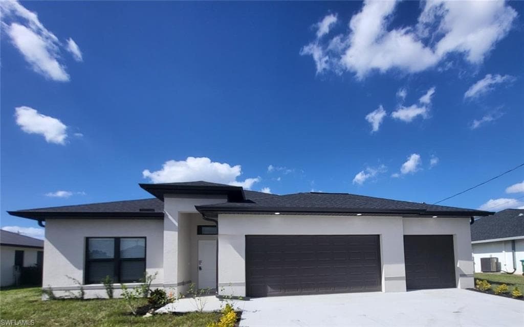1626 SW 15th AVE CAPE CORAL, FL 33993