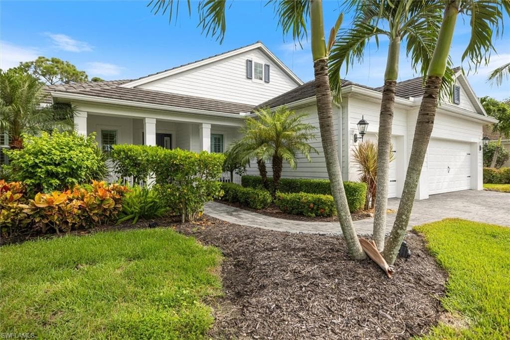 21555 Oaks Of Estero CIR ESTERO, FL 33928