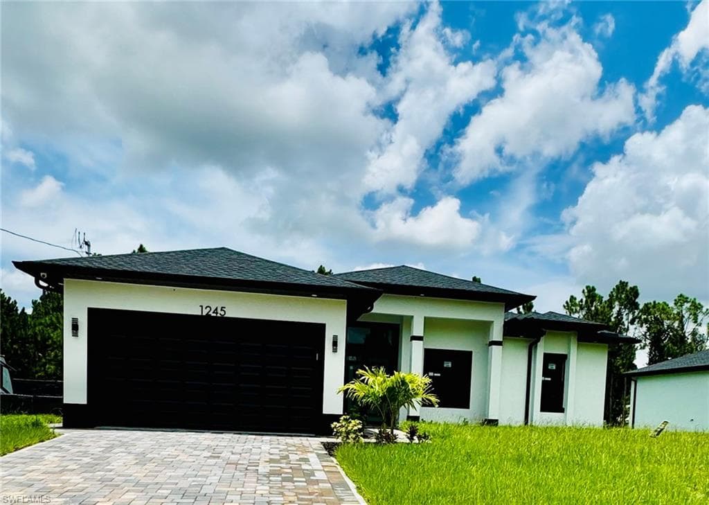 1245 Earnest ST E LEHIGH ACRES, FL 33974