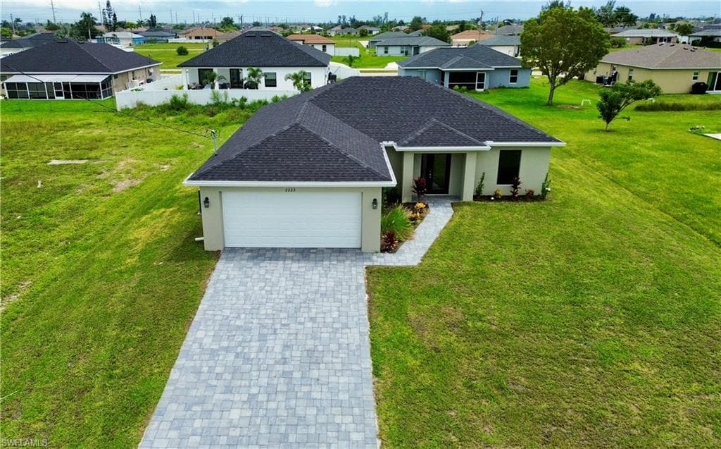 2223 NW 8th PL CAPE CORAL, FL 33993