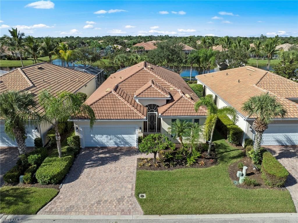 28039 Oceana DR BONITA SPRINGS, FL 34135