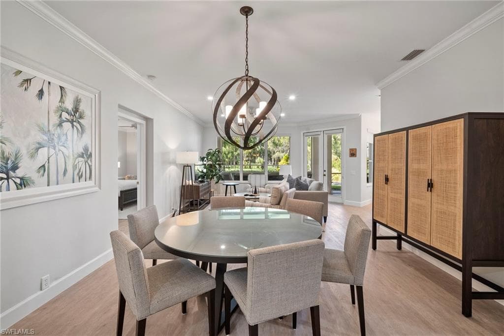 8275 Danbury BLVD 104 NAPLES, FL 34120