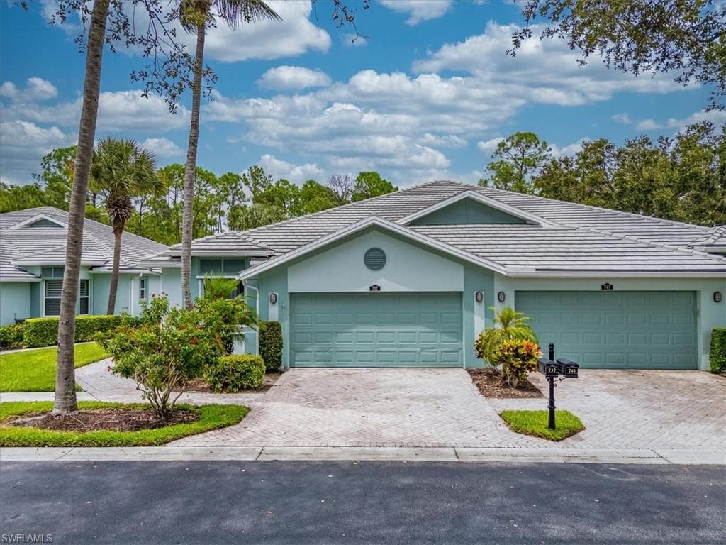 737 Mainsail PL NAPLES, FL 34110
