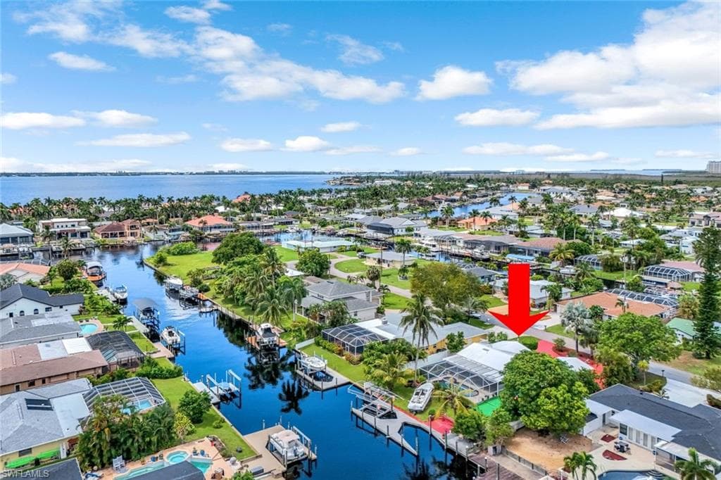 5333 Cocoa CT CAPE CORAL, FL 33904