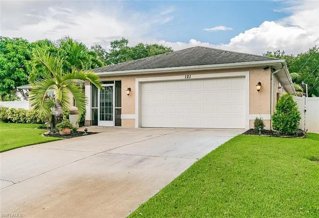 121 Ginger RD VENICE, FL 34293