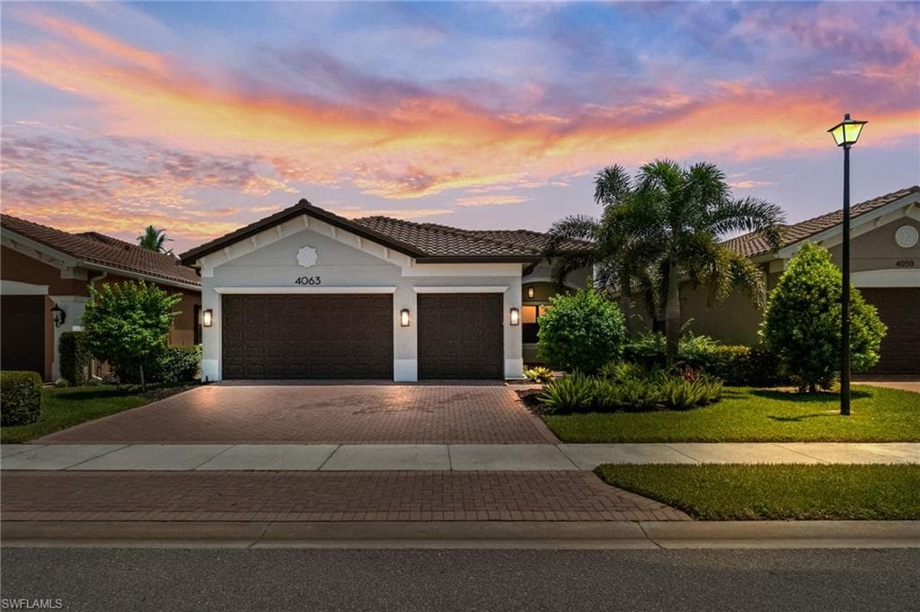 4063 Aspen Chase DR NAPLES, FL 34119