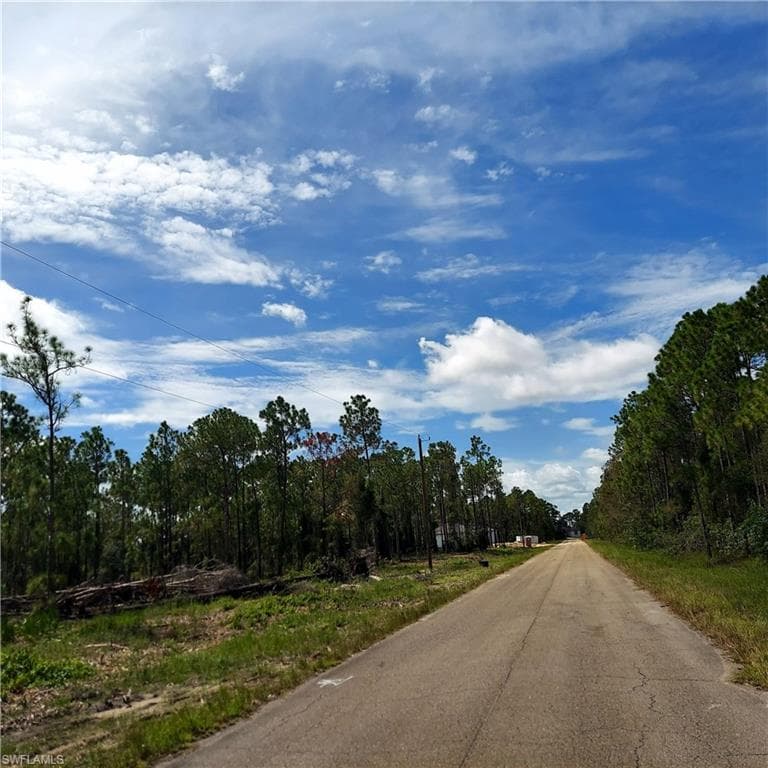 825 Glen Coy AVE LEHIGH ACRES, FL 33974
