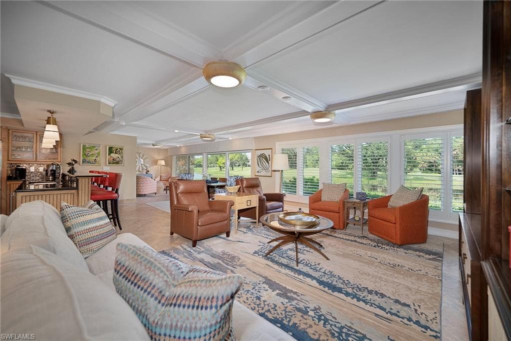 112 Wilderness DR 124 NAPLES, FL 34105