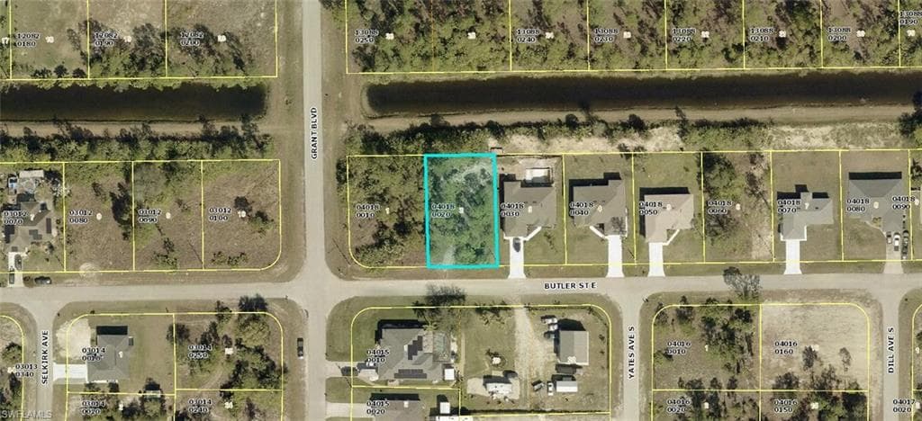 1051 Butler ST E LEHIGH ACRES, FL 33974