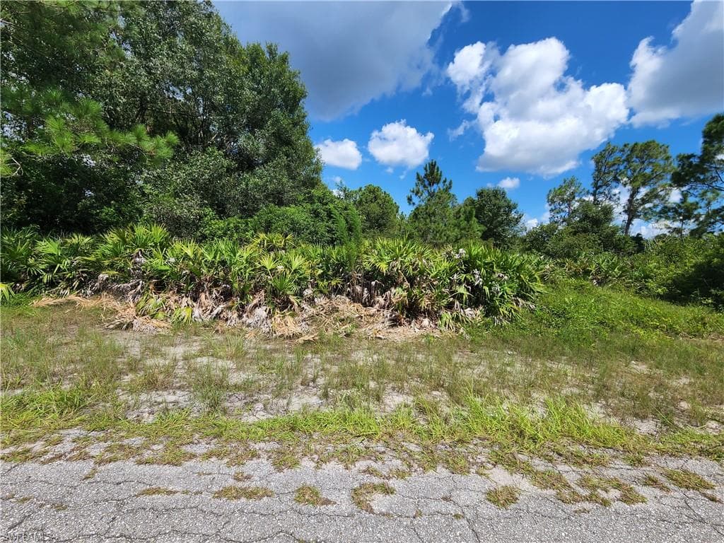 1402 State AVE LEHIGH ACRES, FL 33972