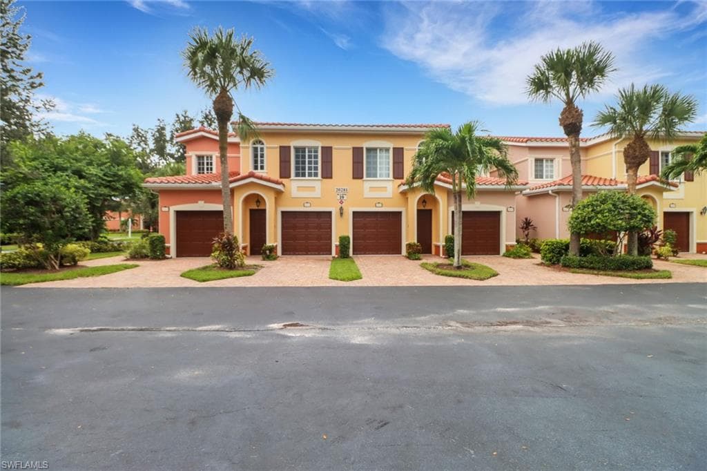 20281 Estero Gardens CIR 201 ESTERO, FL 33928
