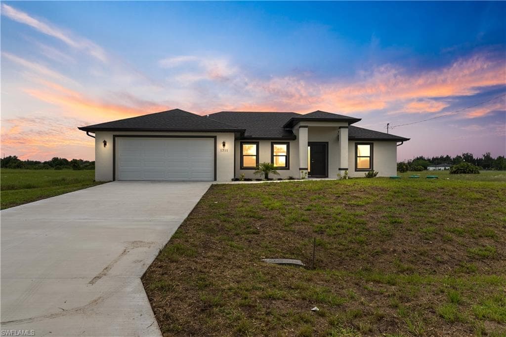 1711 Irving AVE LEHIGH ACRES, FL 33972