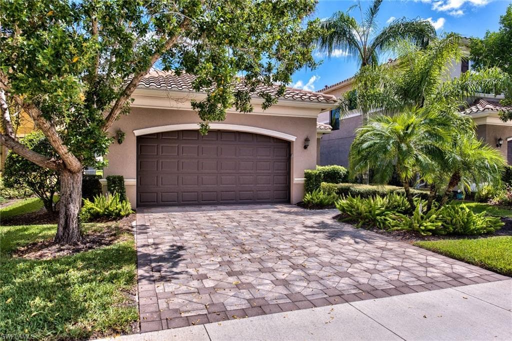 3417 Tigris LN NAPLES, FL 34119