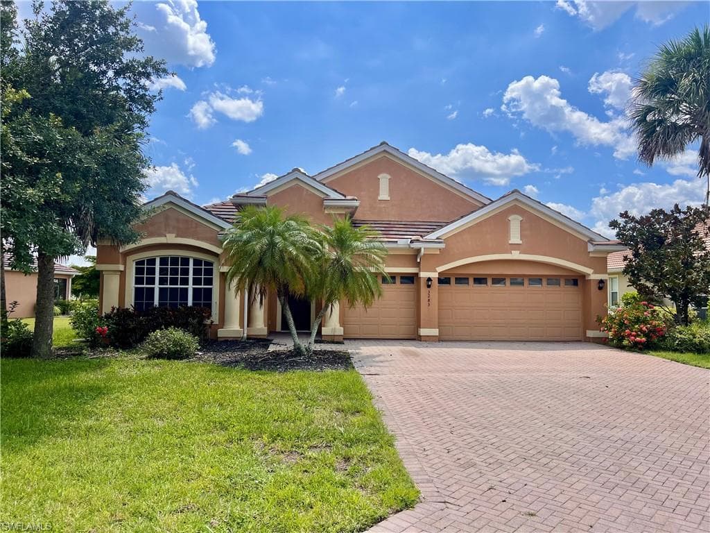 3283 Hampton BLVD ALVA, FL 33920