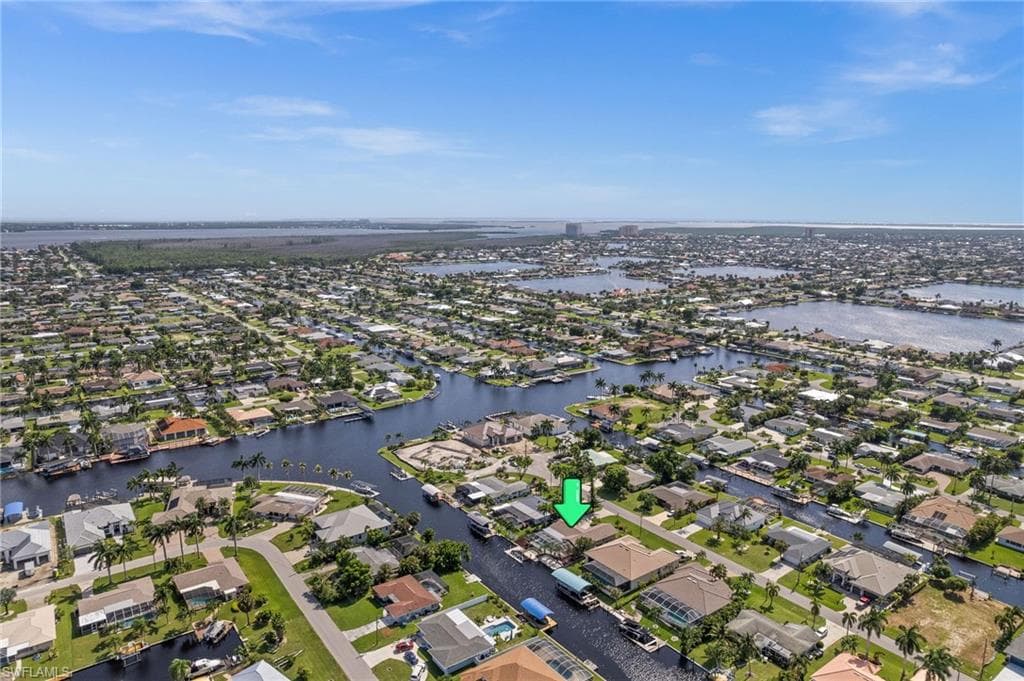 4927 SW 2nd AVE CAPE CORAL, FL 33914