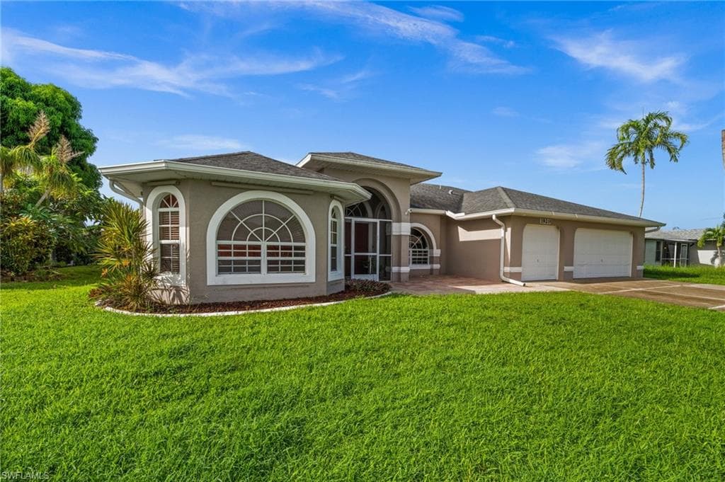 1920 SE 6th LN CAPE CORAL, FL 33990