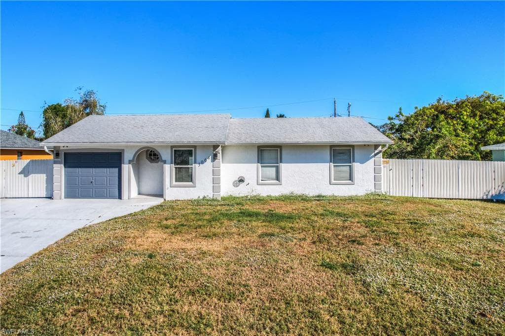 3064 54th TER SW NAPLES, FL 34116