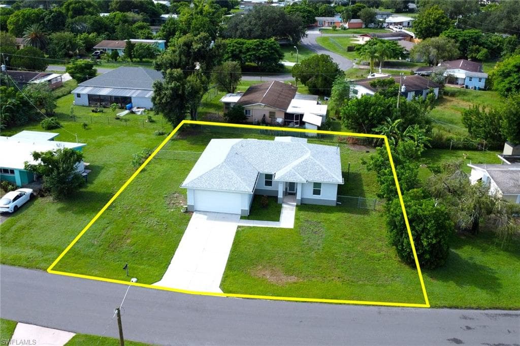 508 Coolidge AVE LEHIGH ACRES, FL 33936