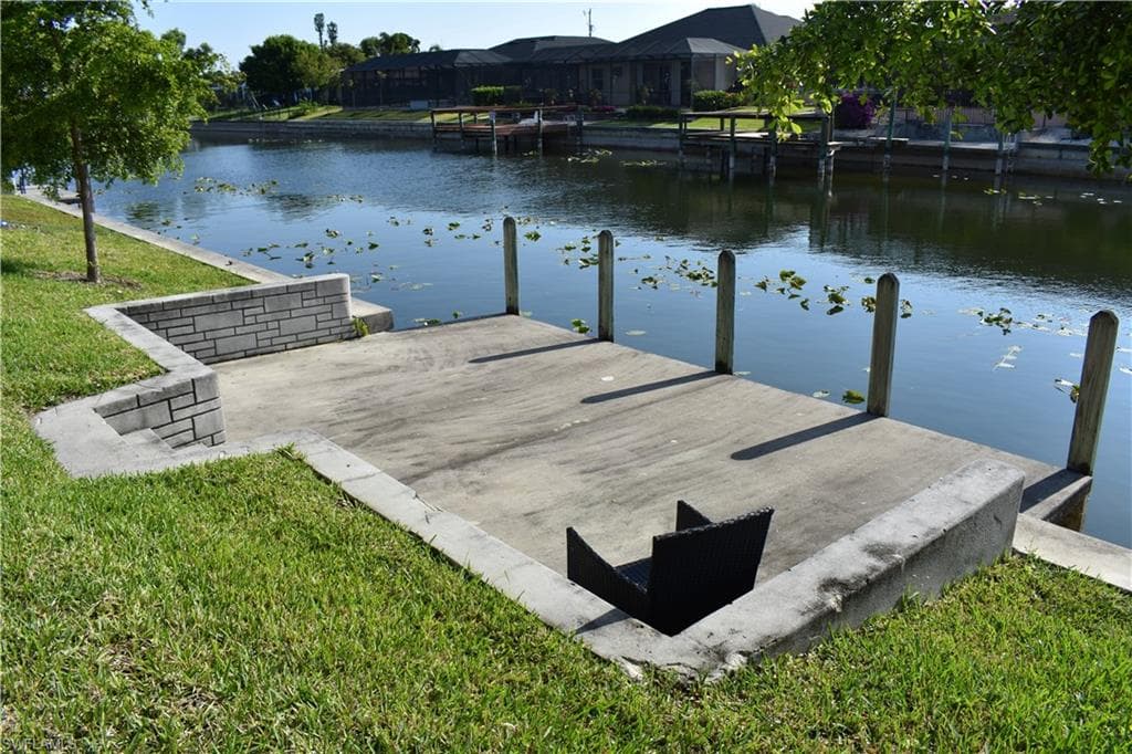 609 Cultural Park BLVD S CAPE CORAL, FL 33990