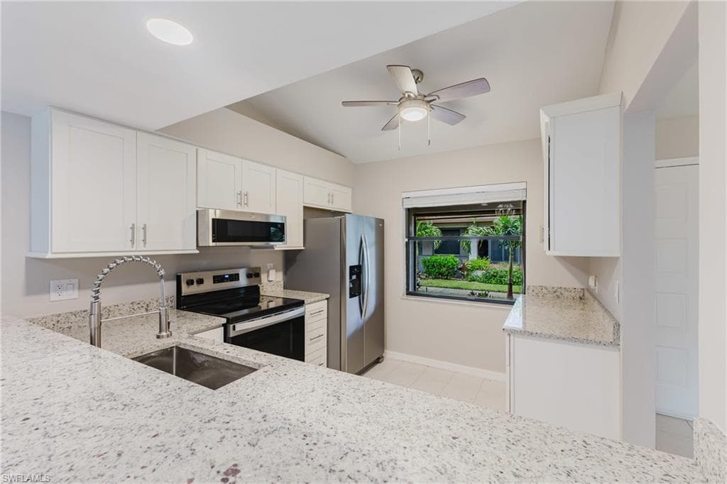 11861 Caraway LN 116 FORT MYERS, FL 33908