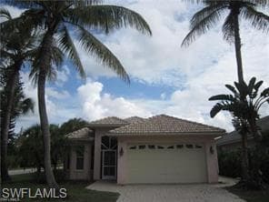 601 105th AVE N NAPLES, FL 34108