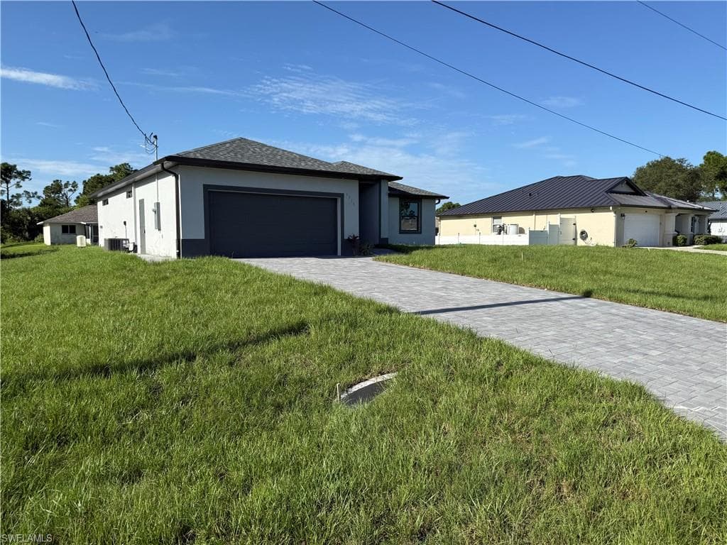 5519 Banning ST LEHIGH ACRES, FL 33971
