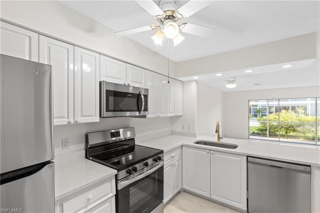 25500 Cockleshell DR 504 BONITA SPRINGS, FL 34135