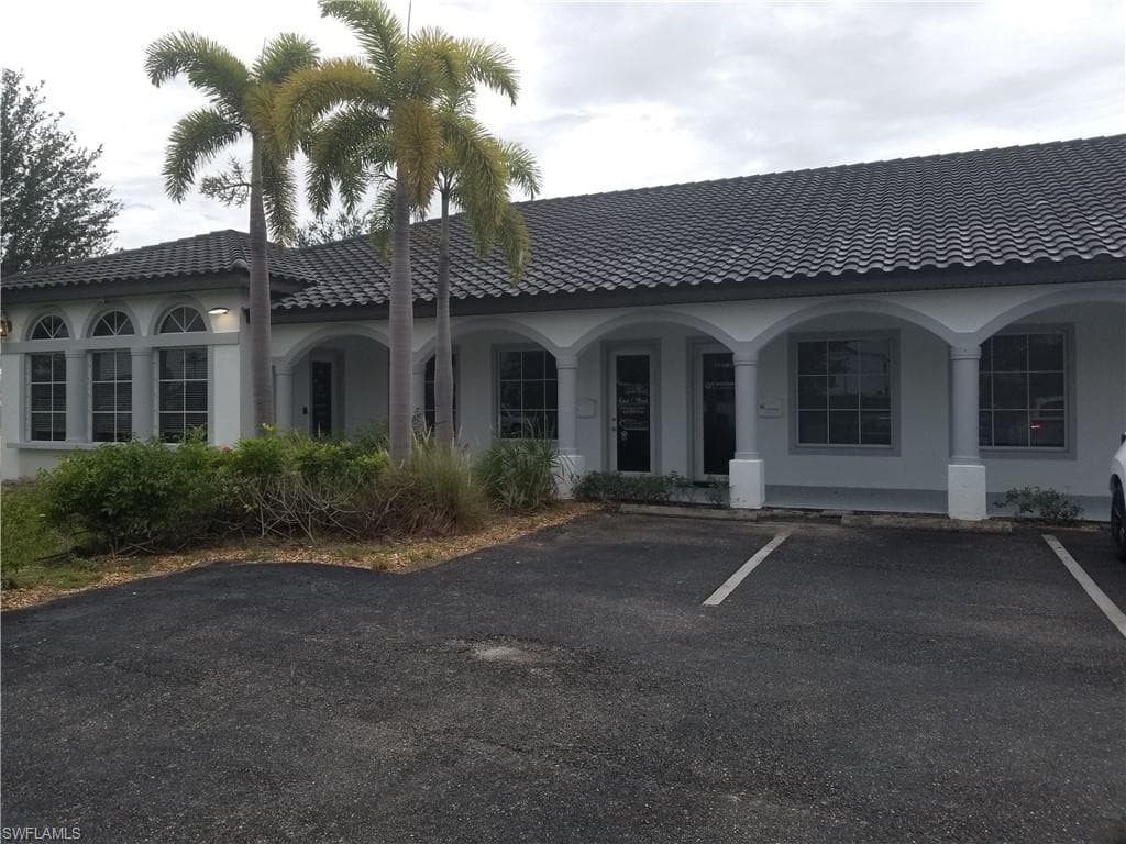 618 SW 3rd ST 111 CAPE CORAL, FL 33991
