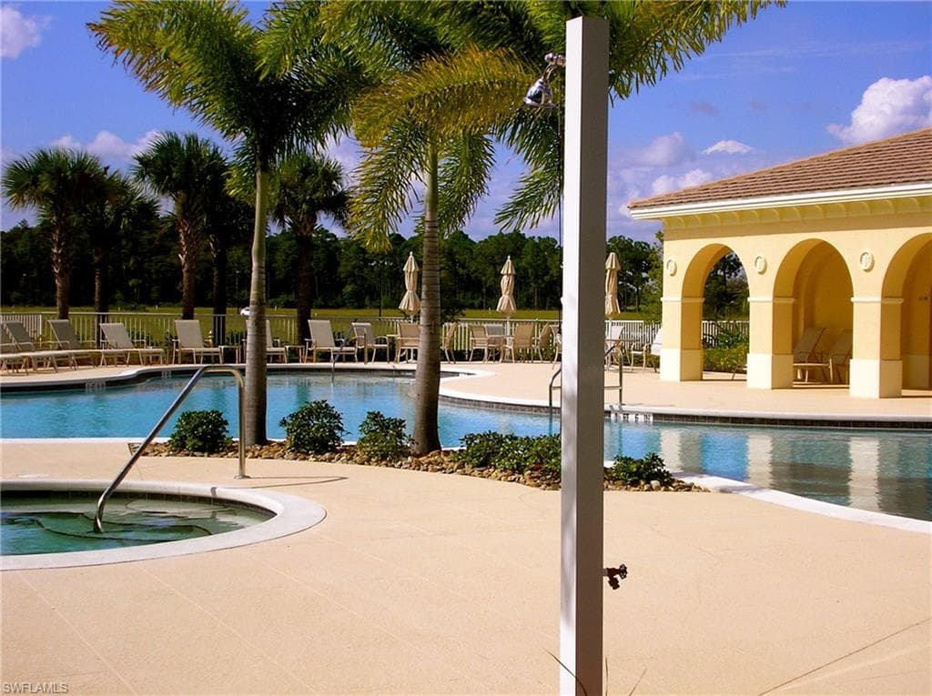 10740 Palazzo WAY 201 FORT MYERS, FL 33913