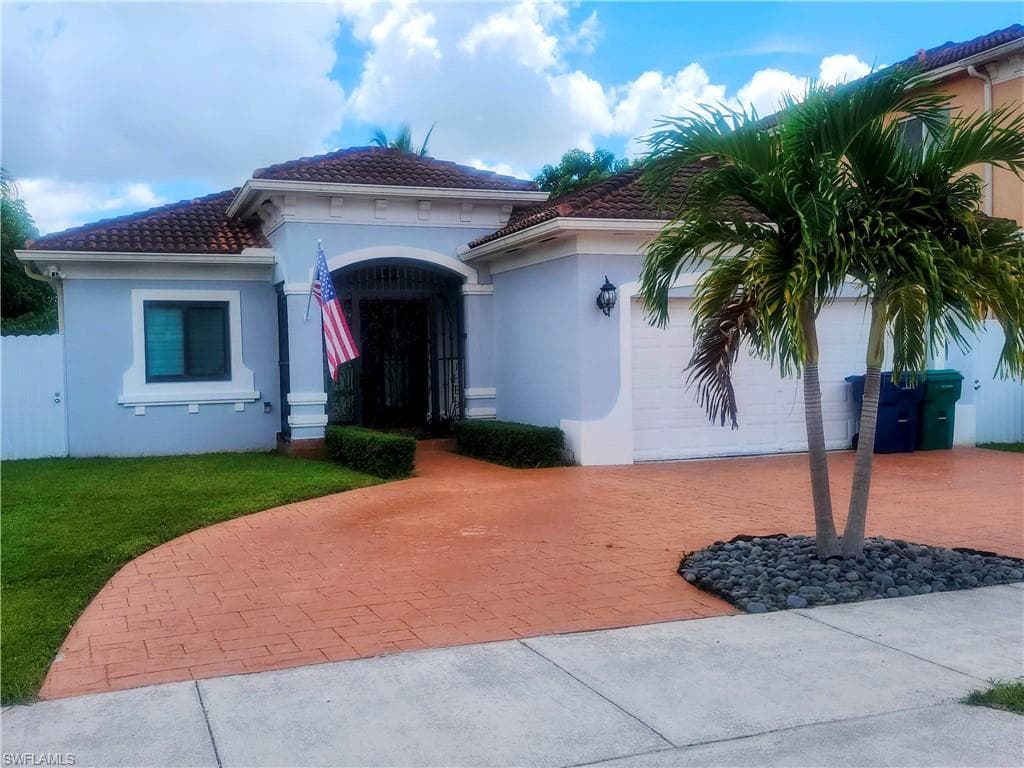 17833 SW 155 CT MIAMI, FL 33187