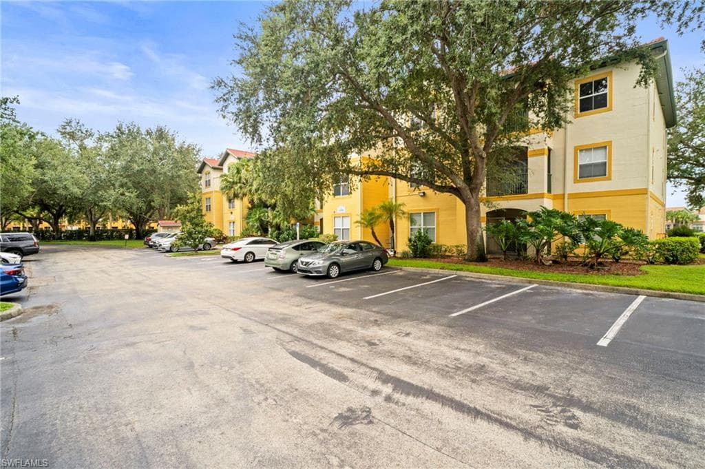 11550 villa grand 1311 FORT MYERS, FL 33913