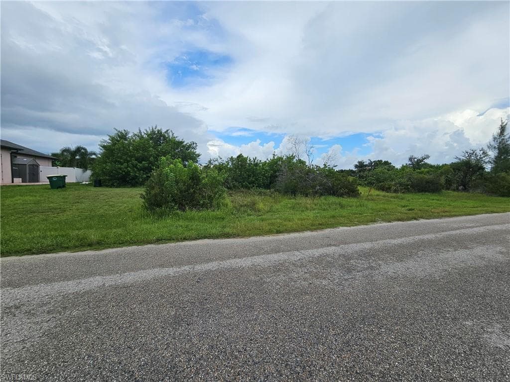 8357 Tecumseh CIR PORT CHARLOTTE, FL 33981