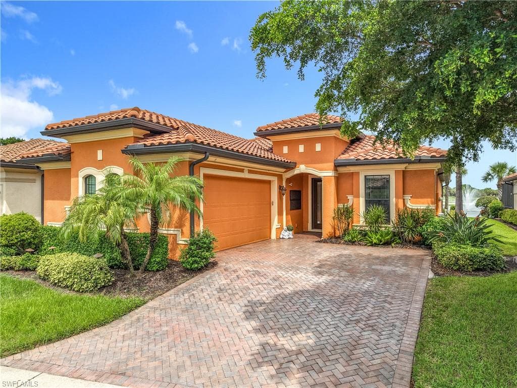 10264 Porto Romano DR MIROMAR LAKES, FL 33913