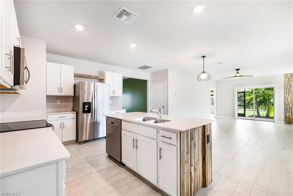 2788 Star Coral DR NORTH FORT MYERS, FL 33903