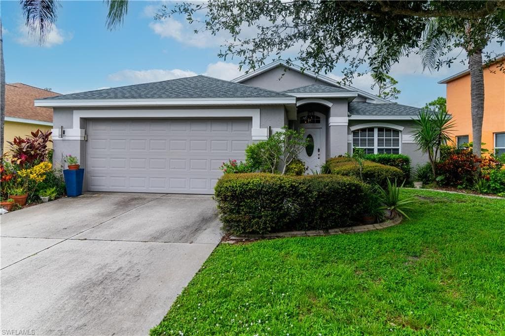 8809 Fawn Ridge DR FORT MYERS, FL 33912
