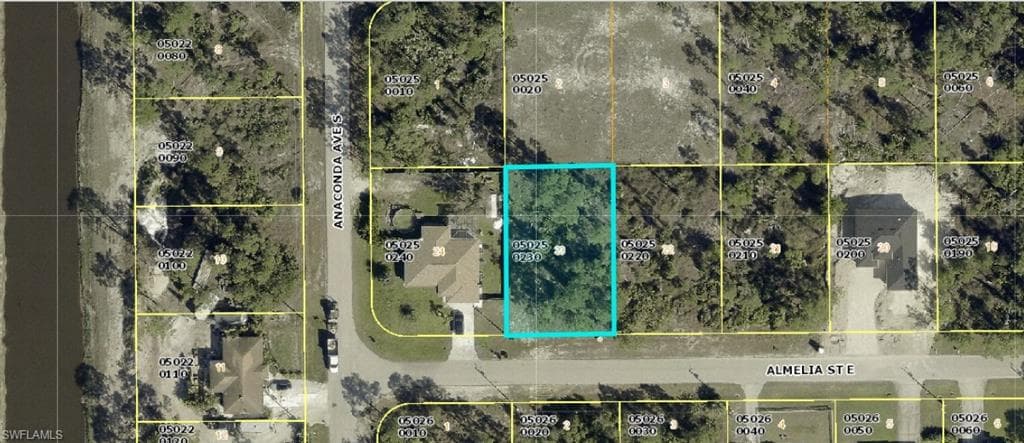 713 Almelia ST E LEHIGH ACRES, FL 33974