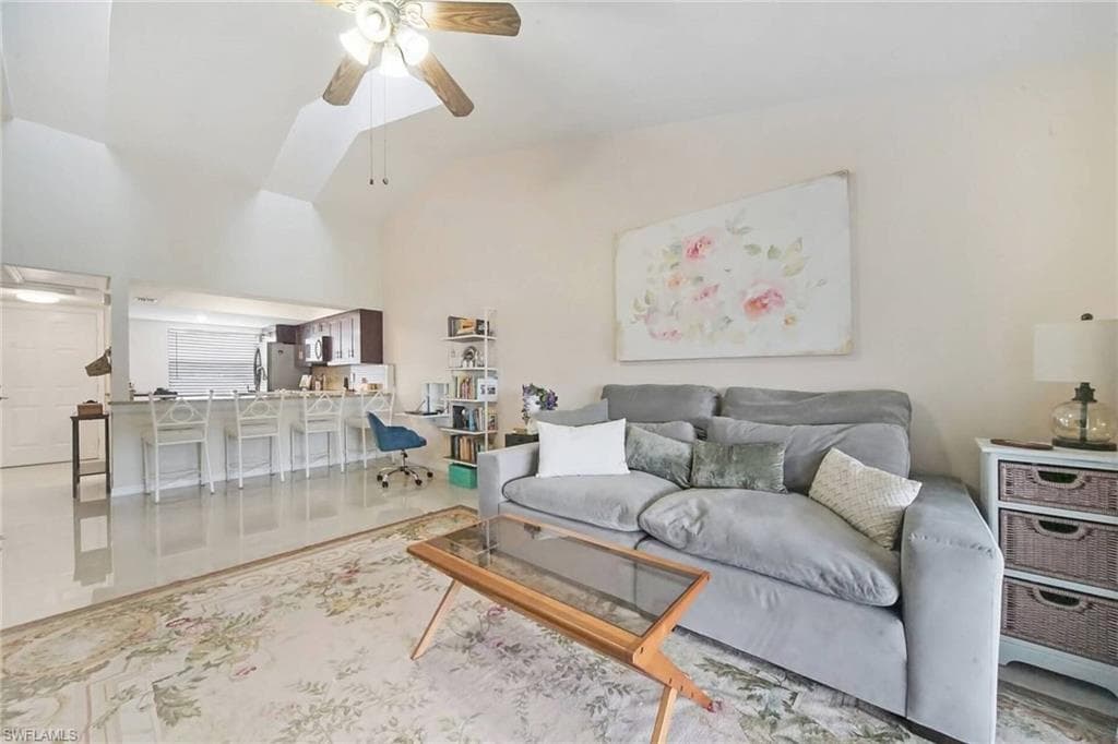 3734 SW 8th CT 101 CAPE CORAL, FL 33914